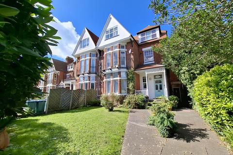 1 bedroom apartment for sale, St. Catherines Road, Littlehampton, BN17