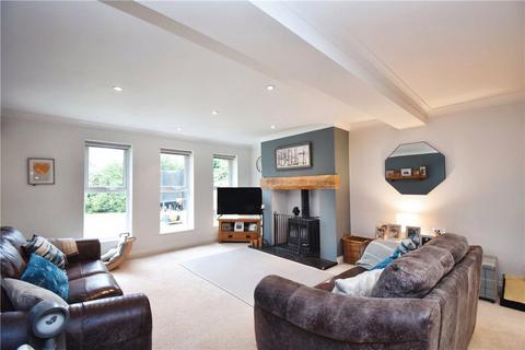 4 bedroom detached house for sale, Horseshoe Drive, Romsey, Hampshire