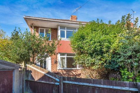 3 bedroom end of terrace house for sale, Banbury,  Oxfordshire,  OX16