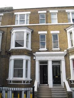 2 bedroom flat to rent, Offley Road, Oval SW9