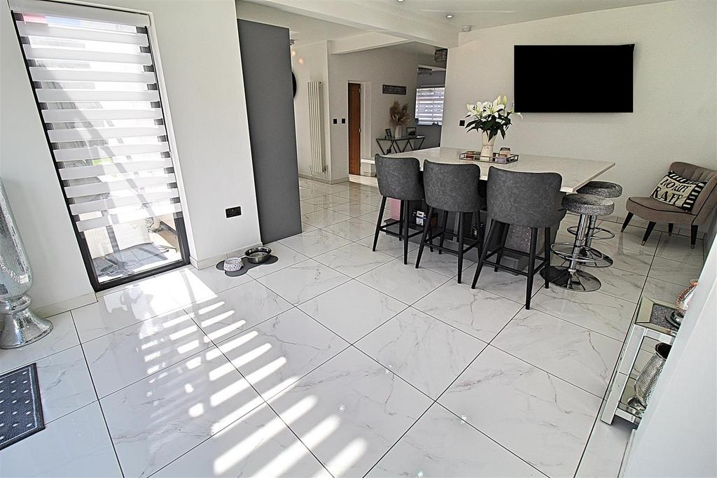 Open Plan Kitchen/Dining Room/Sitting Room