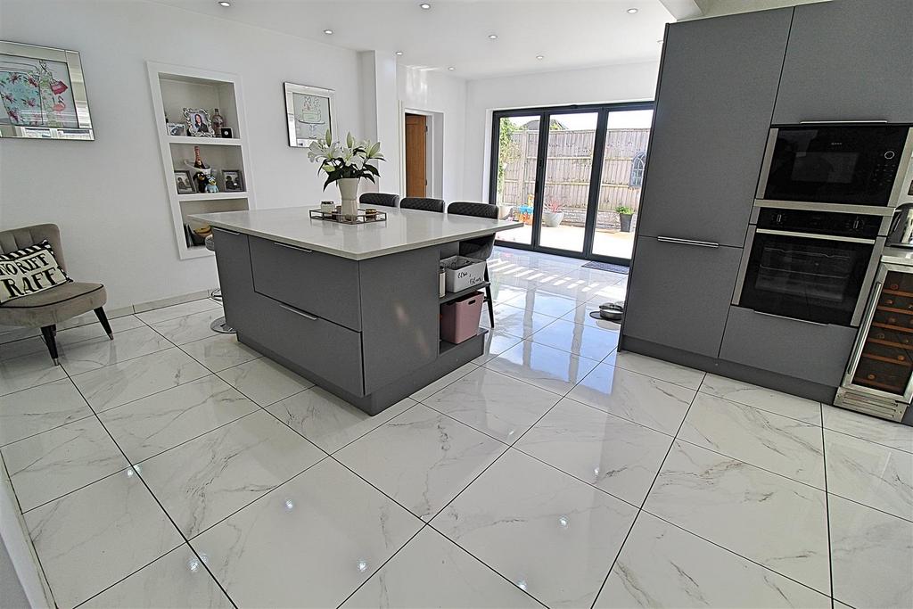 Open Plan Kitchen/Dining Room/Sitting Room