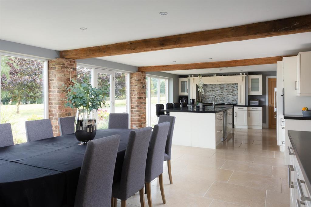Kitchen Breakfast Room