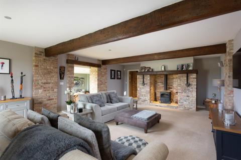 5 bedroom house for sale, Woodside Farm, Sand Hutton, York