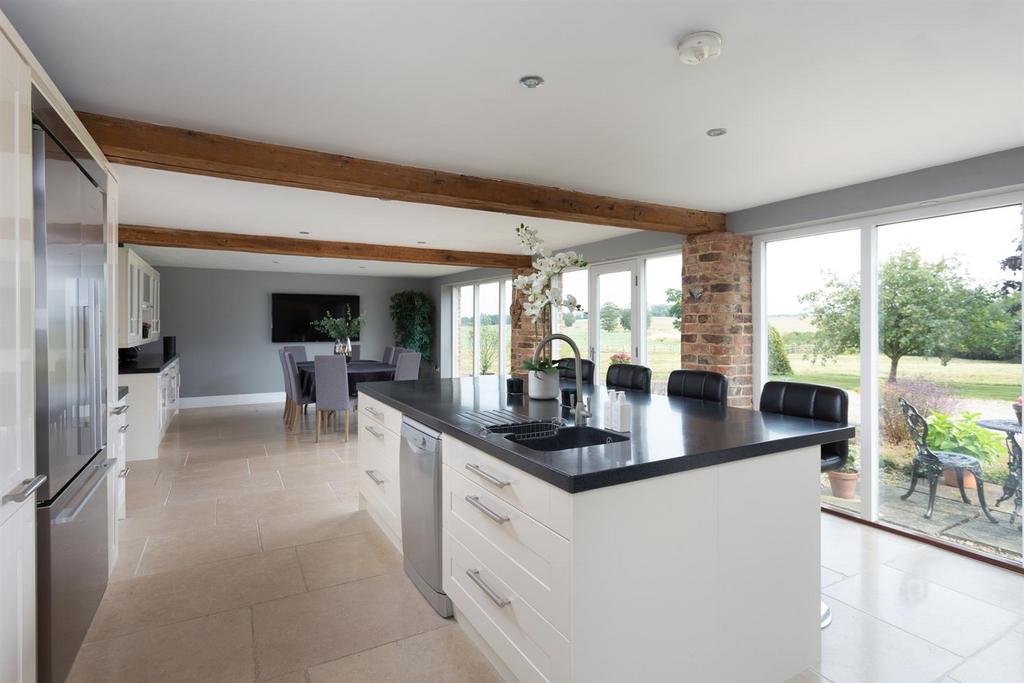 Kitchen Breakfast Room
