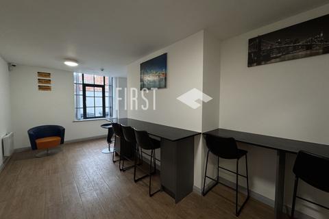 Studio to rent, Percy Road, Leicester LE2