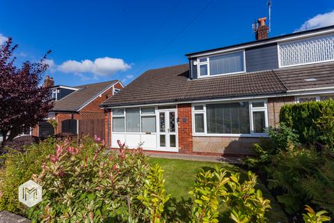 4 bedroom semi-detached house for sale, Stretton Road, Greenmount, Bury, Greater Manchester, BL8 4DF