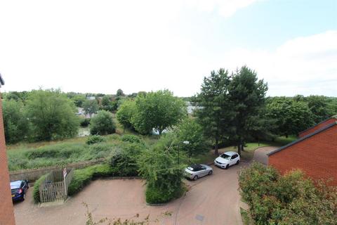 2 bedroom apartment to rent, East Moor Drive, Wolverton Mill, Milton Keynes