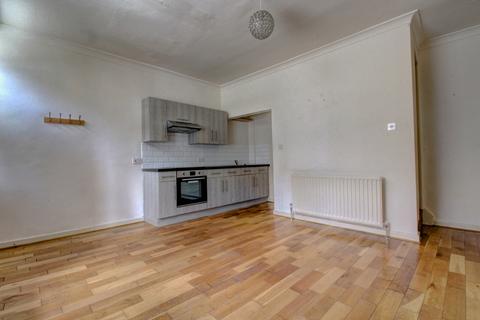 2 bedroom terraced house for sale, Swaine Hill Crescent, Leeds, LS19