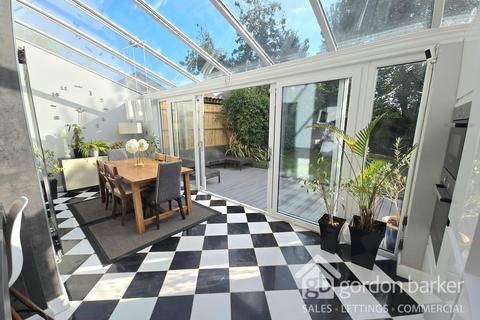 4 bedroom detached house for sale, Maclaren Road, Bournemouth BH9