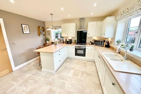 3 bedroom detached house for sale, Limekiln Lane, Lilleshall, TF10