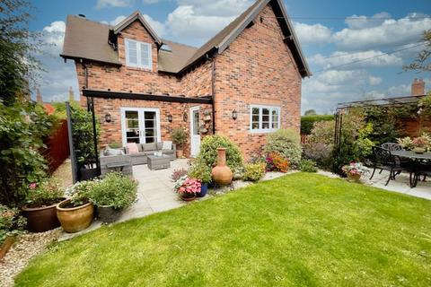 3 bedroom detached house for sale, Limekiln Lane, Lilleshall, TF10