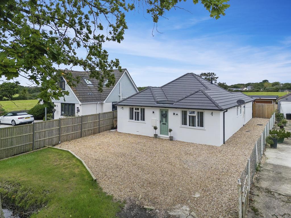 Heath Road, Hordle, Lymington... 3 bed detached bungalow for sale £