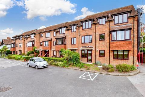 1 bedroom flat for sale, Bartholomew Street, Hythe, Kent