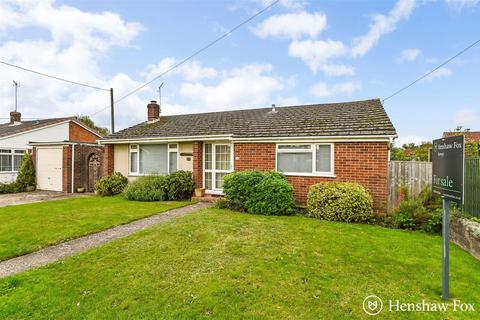 3 bedroom bungalow for sale, Crescent Road, North Baddesley, Hampshire