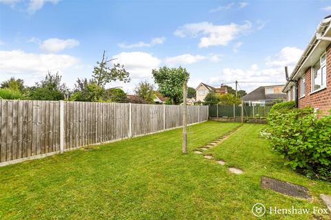 3 bedroom bungalow for sale, Crescent Road, North Baddesley, Hampshire