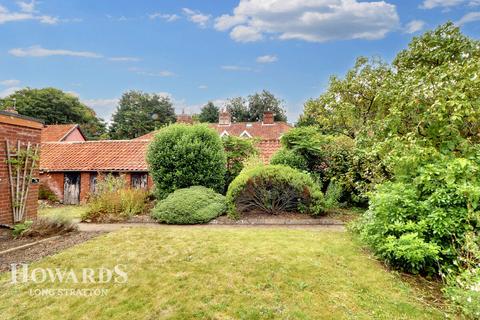 2 bedroom semi-detached house for sale, Back Cottages, The Street, Saxlingham Nethergate