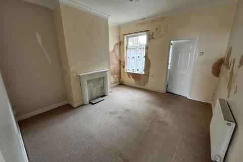 2 bedroom terraced house for sale, Castle Street, Grimsby DN32