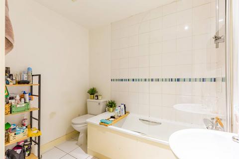 1 bedroom flat for sale, 2 Taylor Place, London E3