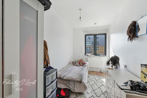 2 bedroom apartment for sale, Thomas Fyre Drive, London