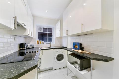 2 bedroom flat to rent, Bracknell Gardens, Hampstead, London, NW3