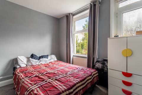 3 bedroom maisonette for sale, Coombe Road, Brighton