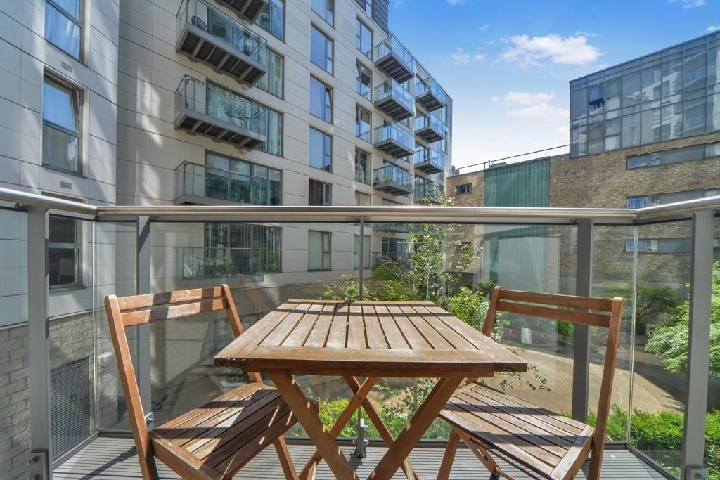Axis Apartments