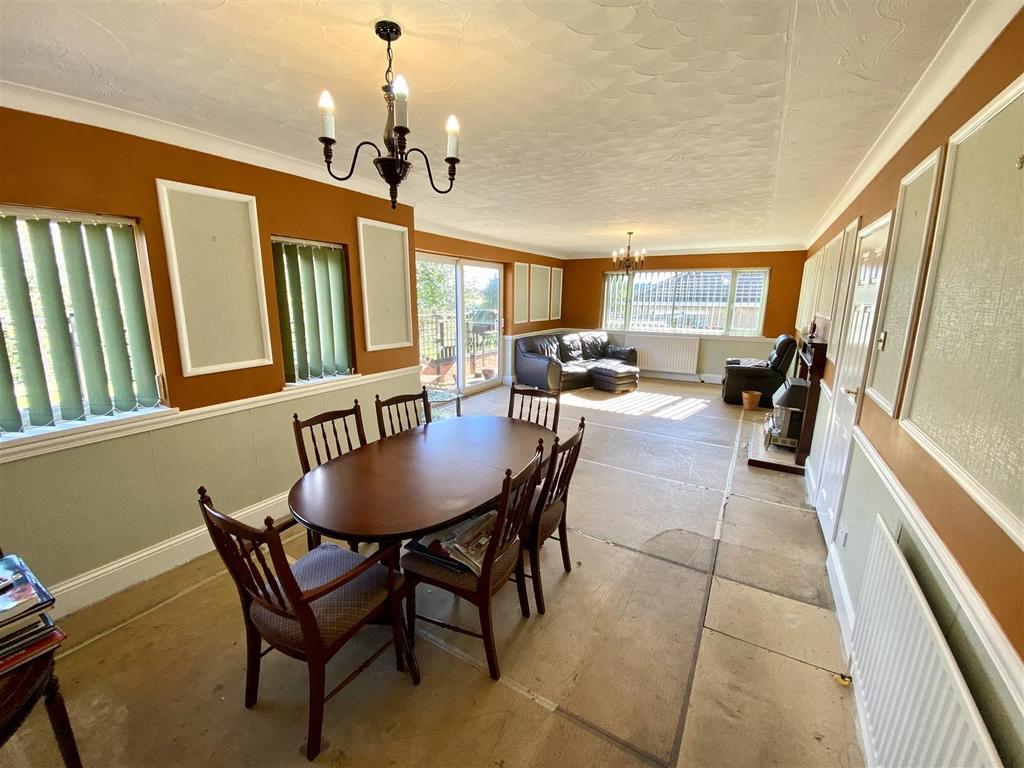 Open Plan Living and Dining Room