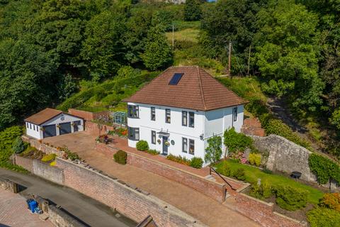 4 bedroom detached house for sale, Ochil Road, Menstrie, Stirling, FK11 7BW