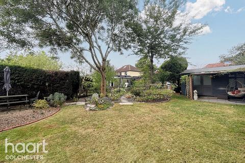 5 bedroom detached bungalow for sale, Fox Street, Ardleigh