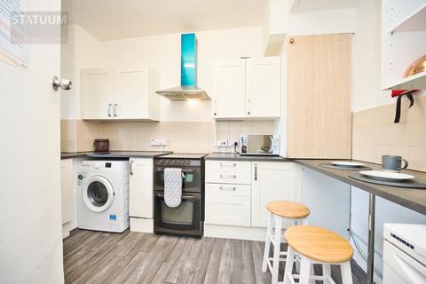 3 bedroom terraced house to rent, Goldington Street, Kings Cross, Camden, City, London, NW1