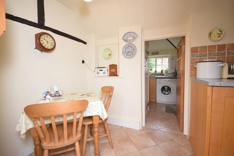 3 bedroom semi-detached house for sale, Dippenhall Street, Crondall, Farnham, GU10