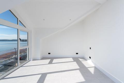 4 bedroom house for sale, The Sands, Marine Parade, Preston Sands