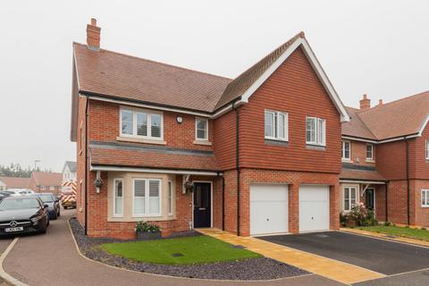 5 bedroom detached house for sale, Turvin Crescent,  Terlings Park, Gilston