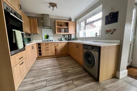 3 Springfield Road, Burnham-on-crouch, CM0 8TF