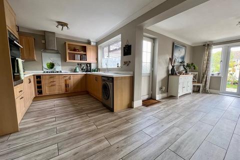 3 Springfield Road, Burnham-on-crouch, CM0 8TF