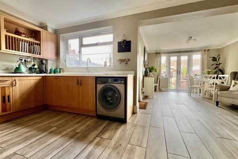 3 Springfield Road, Burnham-on-crouch, CM0 8TF