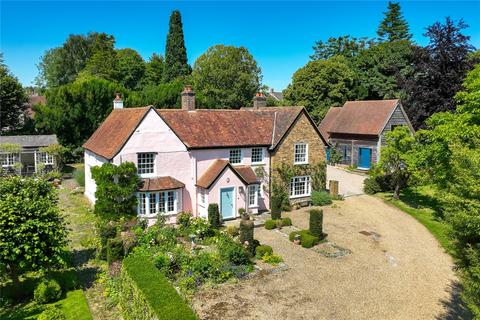 5 bedroom detached house for sale, Hemp Lane, Wigginton, Tring, Hertfordshire, HP23