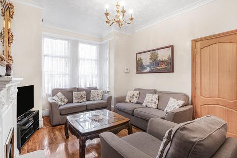 4 bedroom terraced house for sale, Milton Avenue, East Ham, London, E6