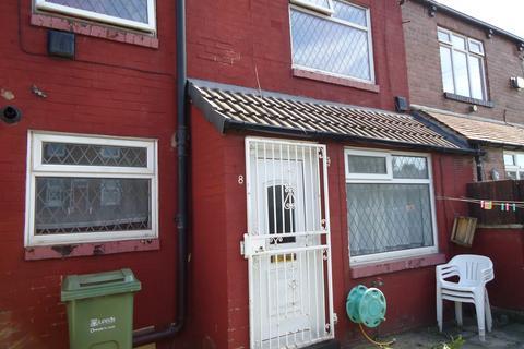 2 bedroom terraced house for sale, Longroyd Avenue, Leeds LS11