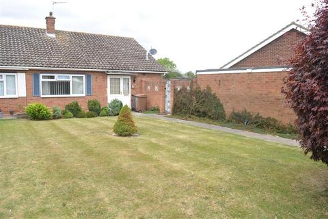 2 bedroom bungalow for sale, Orford Crescent, Chelmsford