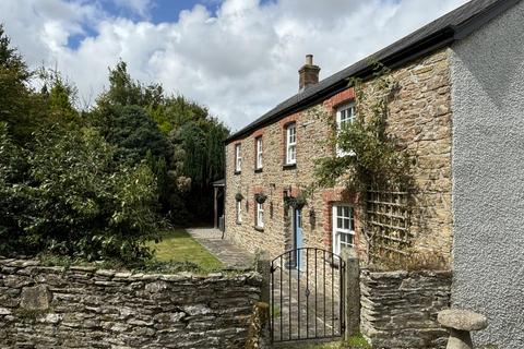 5 bedroom detached house for sale, St Newlyn East