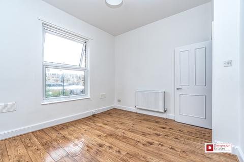 1 bedroom flat to rent, Walsingham Road, Clapton, Hackney, E5