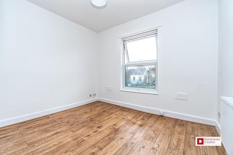 1 bedroom flat to rent, Walsingham Road, Clapton, Hackney, E5