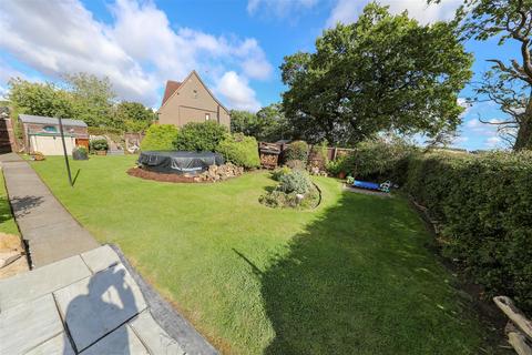 45 Carleton Crescent, Glenrothes, KY7 5AN