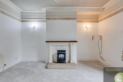 2 Thorn View, Elland, HX5 9BD