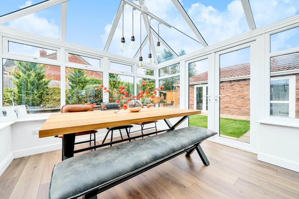 GLASS ROOF CONSERVATORY.jpg