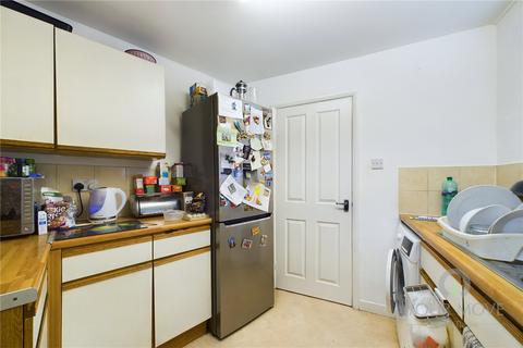 2 bedroom flat for sale, Lutterworth Road, Abington, Northampton NN1