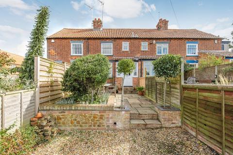 2 bedroom terraced house for sale, Thornham