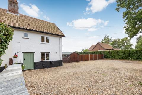 2 bedroom cottage for sale, Scoulton